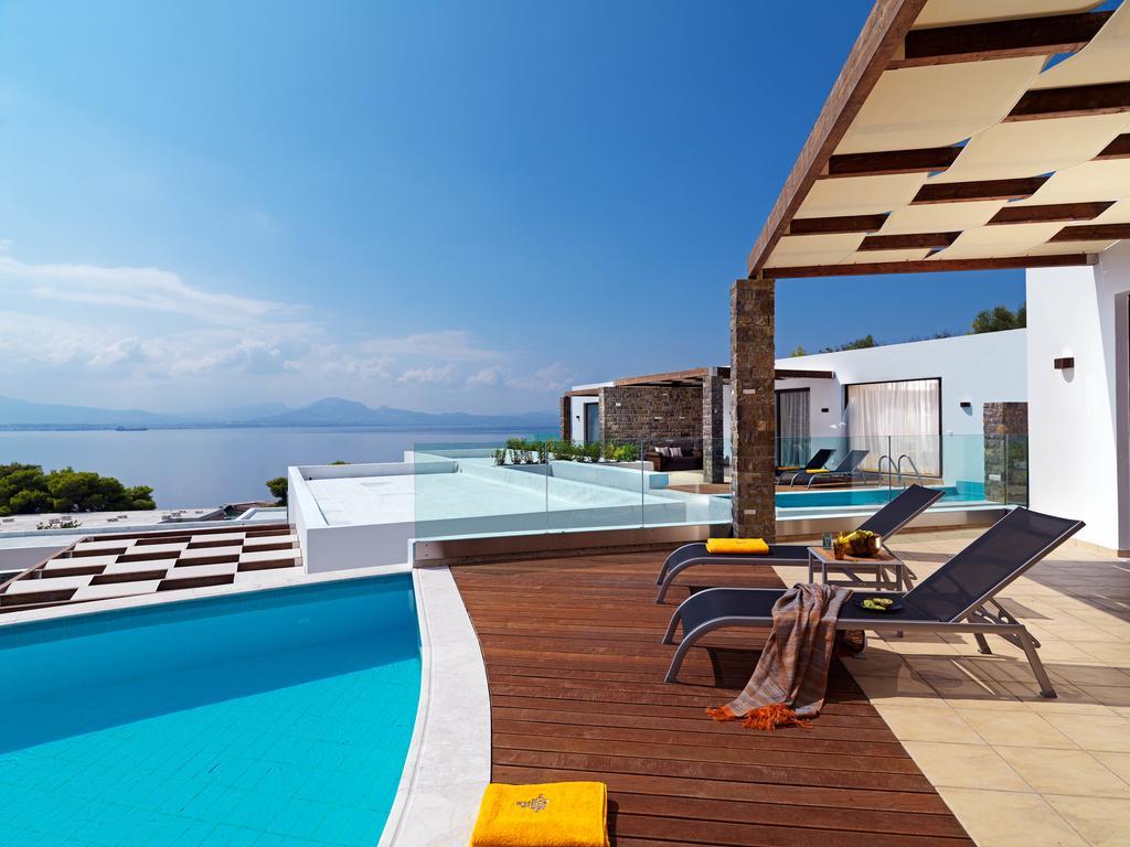 Suite Deluxe con Piscina Privata e Vista Mare
